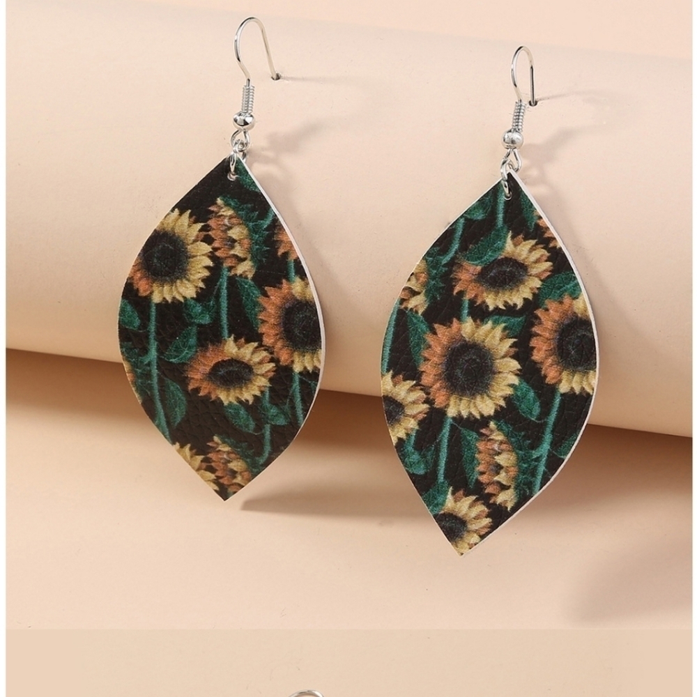👋 Sunflower Earrings | Mix And Match 3/$20